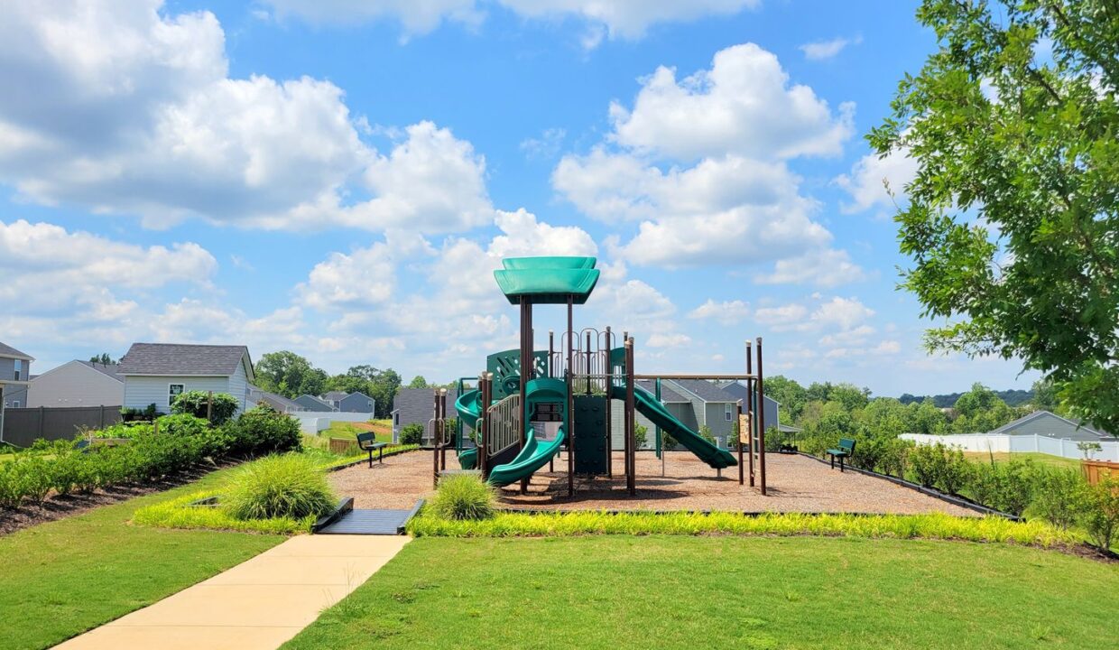201-Ingram-Ln-Piedmont-SC-29673-18
