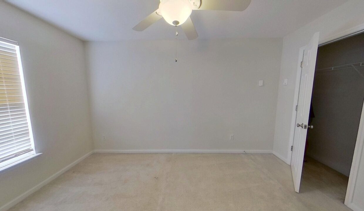 2200-Valley-Edge-Dr-105-Raleigh-NC-27614-21