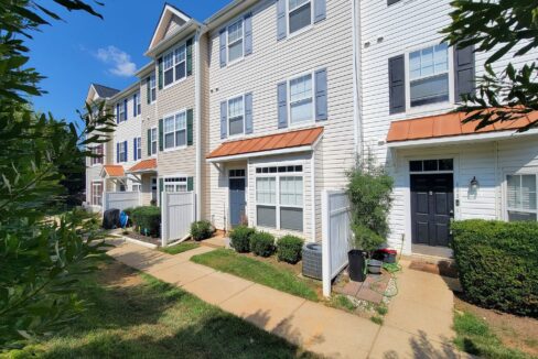 2200-Valley-Edge-Dr-105-Raleigh-NC-27614-22