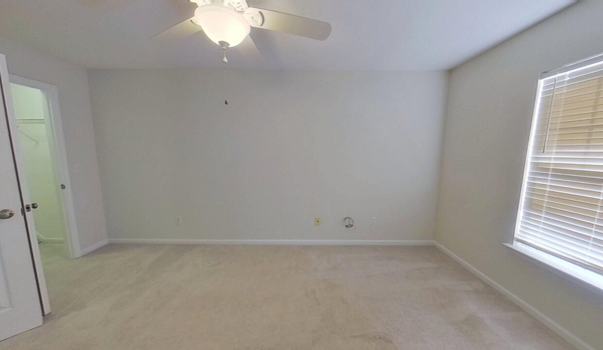 2200-Valley-Edge-Dr-105-Raleigh-NC-27614-24