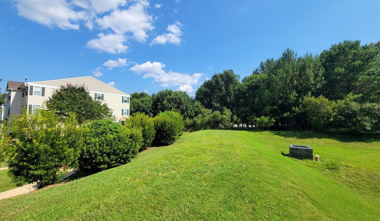 2200-Valley-Edge-Dr-105-Raleigh-NC-27614-27
