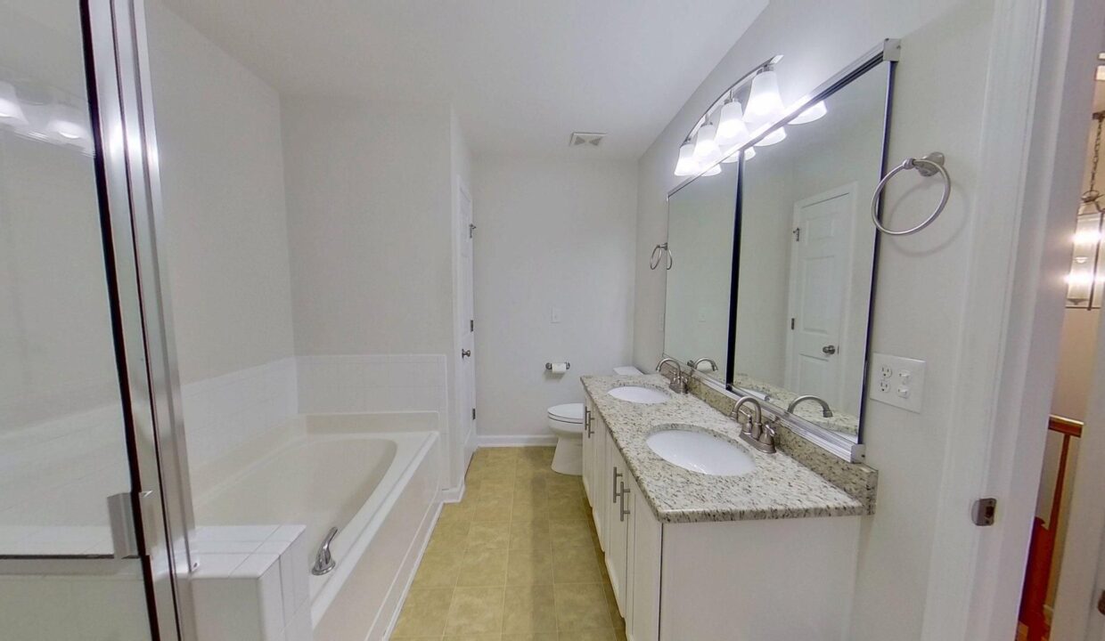 2200-Valley-Edge-Dr-105-Raleigh-NC-27614-28