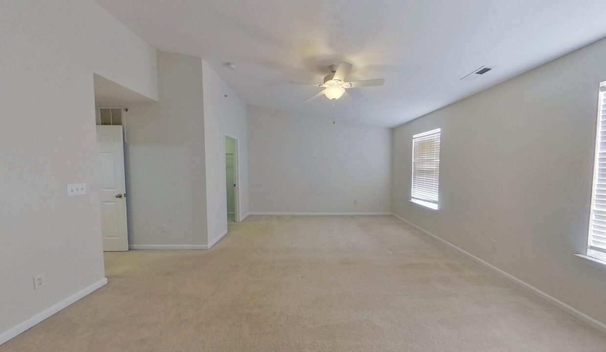 2200-Valley-Edge-Dr-105-Raleigh-NC-27614-31