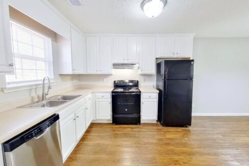 2201-Sunset-Blvd-Charlotte-NC-28269-3