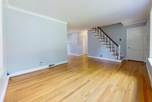 2426-Queen-St-Winston-Salem-NC-27103-11
