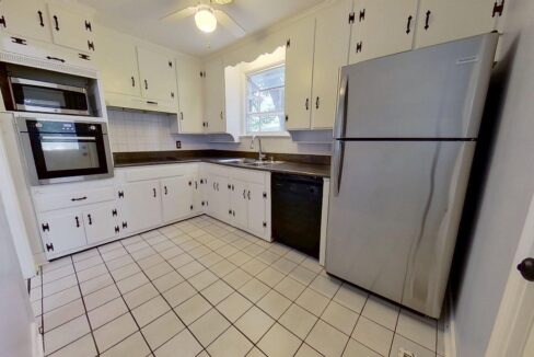 2426-Queen-St-Winston-Salem-NC-27103-13