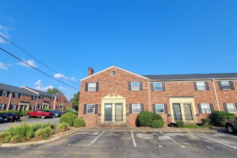 2530-E-North-St-14B-Greenville-SC-29615-15