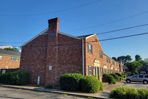 2530-E-North-St-14B-Greenville-SC-29615-21