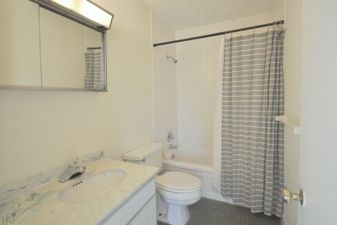 2841-Tully-Square-F-Winston-Salem-NC-27106-18