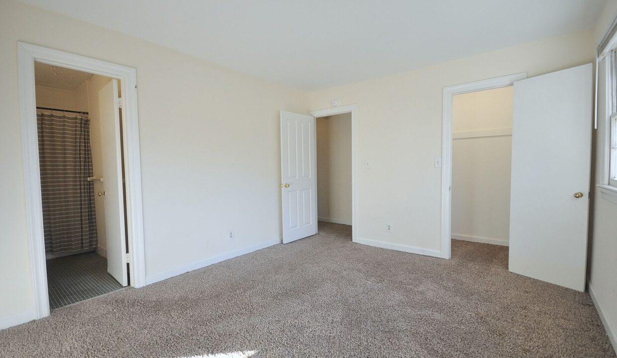2841-Tully-Square-F-Winston-Salem-NC-27106-42