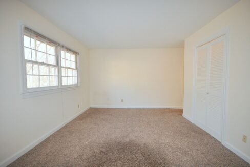 2841-Tully-Square-F-Winston-Salem-NC-27106-44