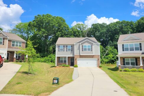 3004-Platinum-Pointe-Dr-Charlotte-NC-28227-25