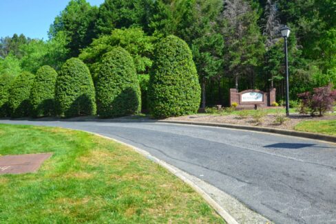 3017-Summercroft-Ln-Charlotte-NC-28269-24