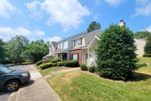 3017-Summercroft-Ln-Charlotte-NC-28269-27