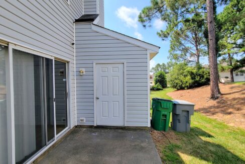 3017-Summercroft-Ln-Charlotte-NC-28269-8