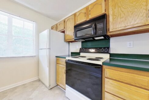 3017-Summercroft-Ln-Charlotte-NC-28269-9