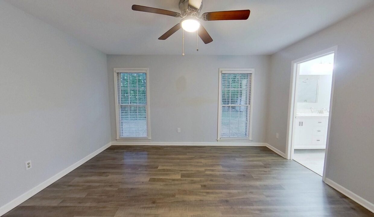 303-Driftwood-Dr-Piedmont-SC-29673-11
