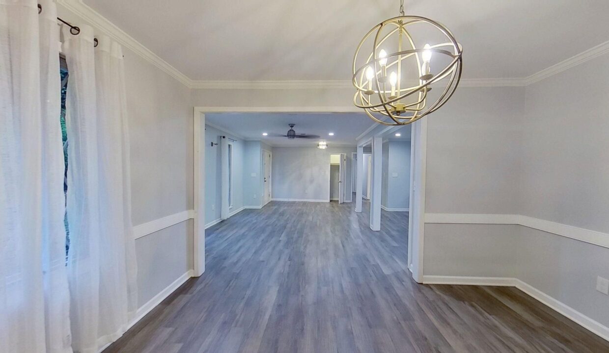 303-Driftwood-Dr-Piedmont-SC-29673-24