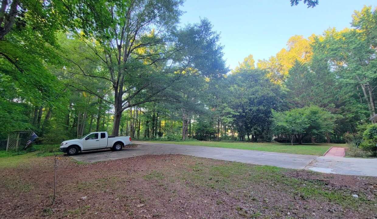 303-Driftwood-Dr-Piedmont-SC-29673-9