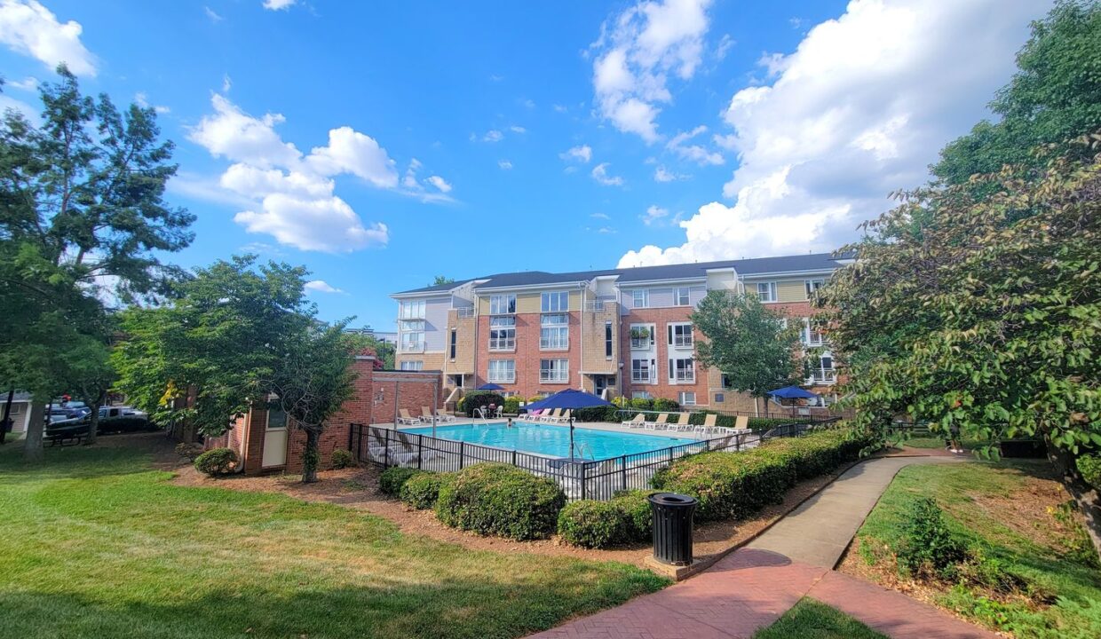 3545-Warp-St-Charlotte-NC-28205-10