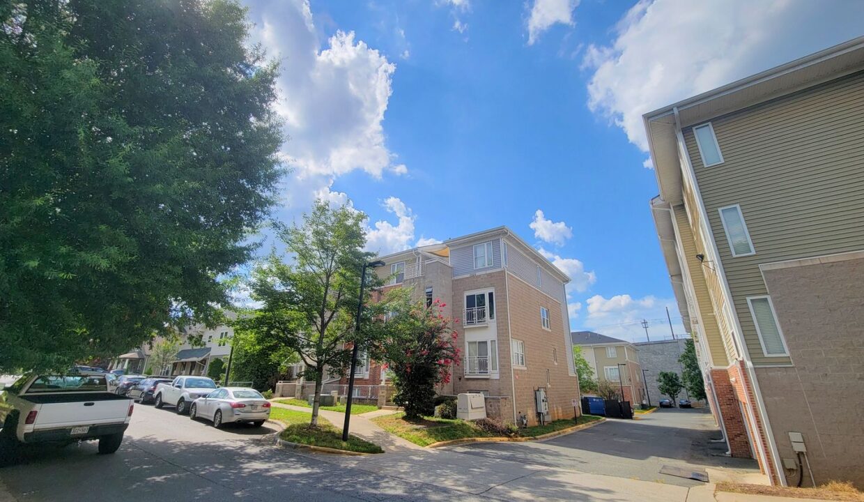 3545-Warp-St-Charlotte-NC-28205-4