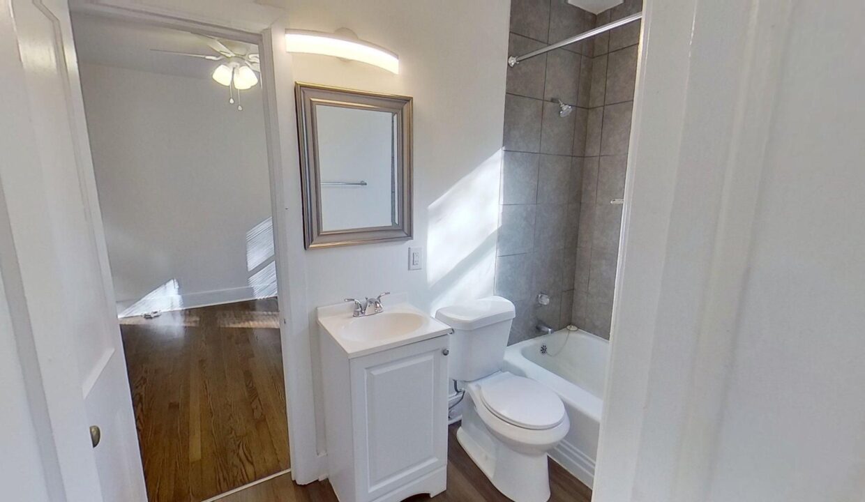 407-Gardner-St-Raleigh-NC-27607-13