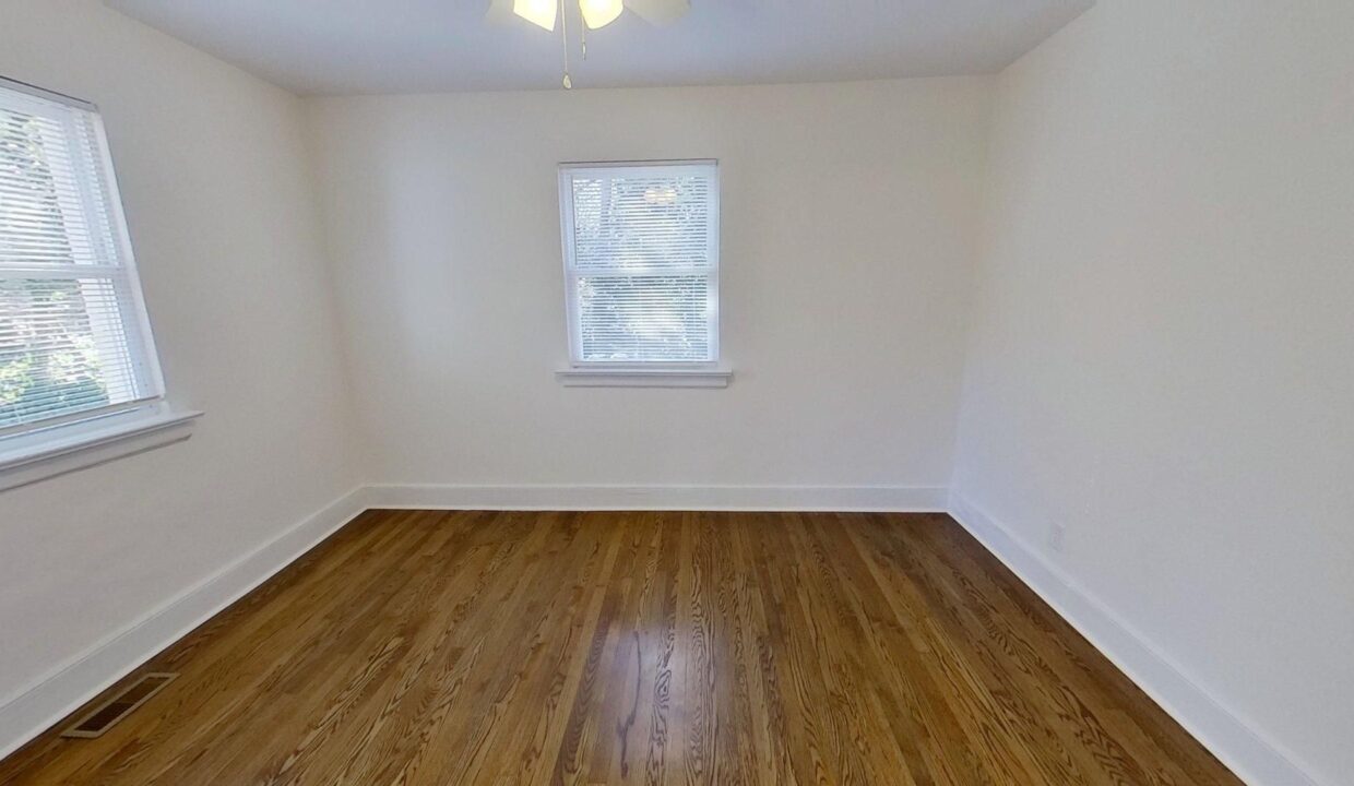 407-Gardner-St-Raleigh-NC-27607-15