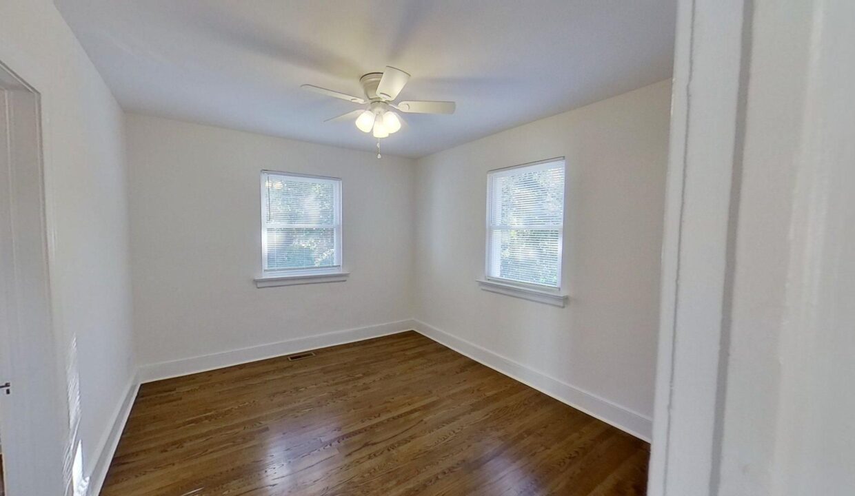 407-Gardner-St-Raleigh-NC-27607-20