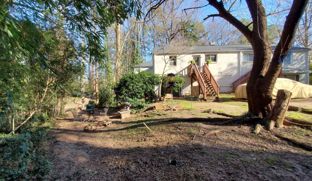 407-Gardner-St-Raleigh-NC-27607-21