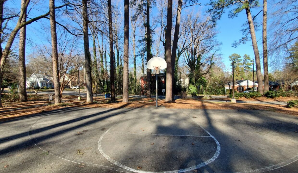 407-Gardner-St-Raleigh-NC-27607-26