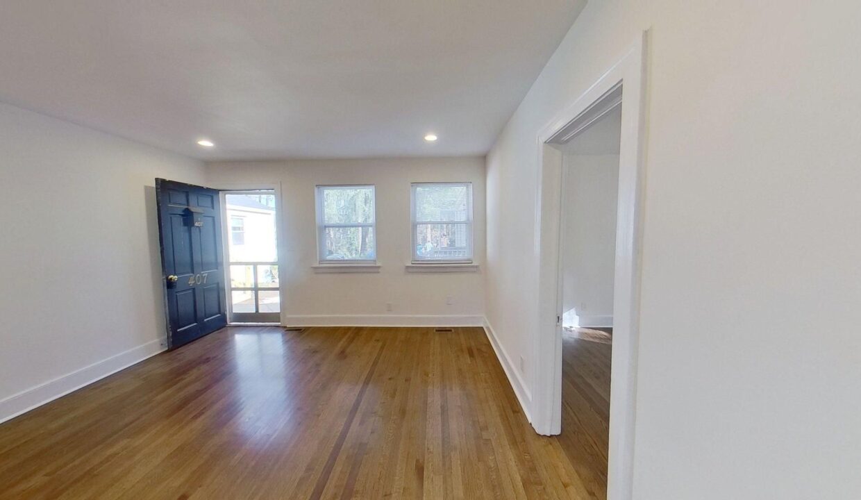 407-Gardner-St-Raleigh-NC-27607-29
