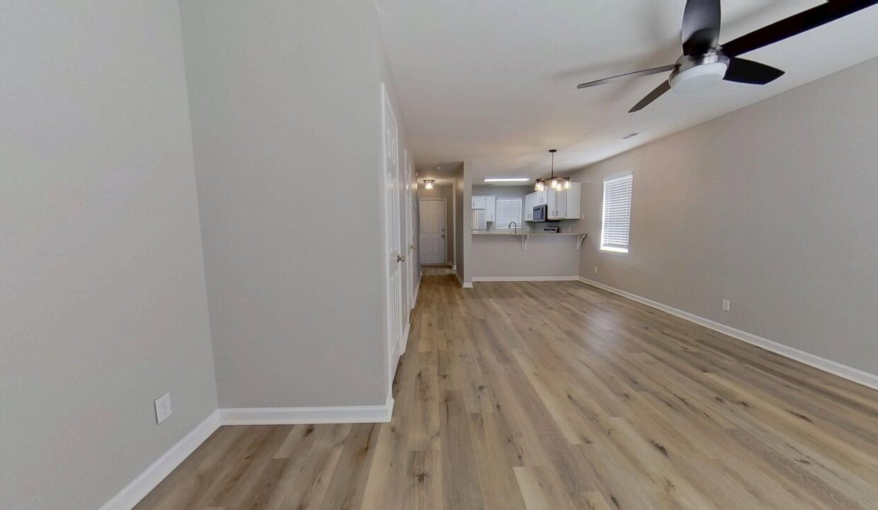 5042-Lamppost-Circle-Wilmington-NC-28403-11