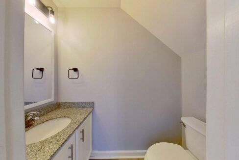 5042-Lamppost-Circle-Wilmington-NC-28403-12