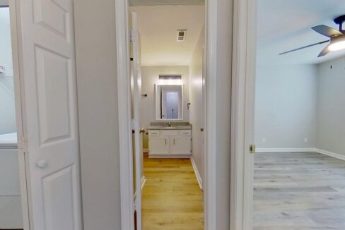 5042-Lamppost-Circle-Wilmington-NC-28403-16