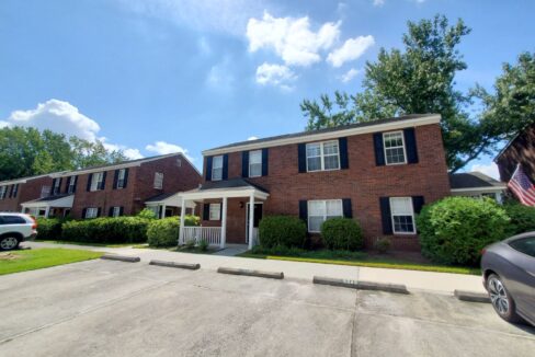 5042-Lamppost-Circle-Wilmington-NC-28403-17