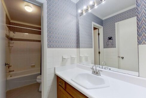 5307-Pondfield-Dr-Greensboro-NC-27410-17