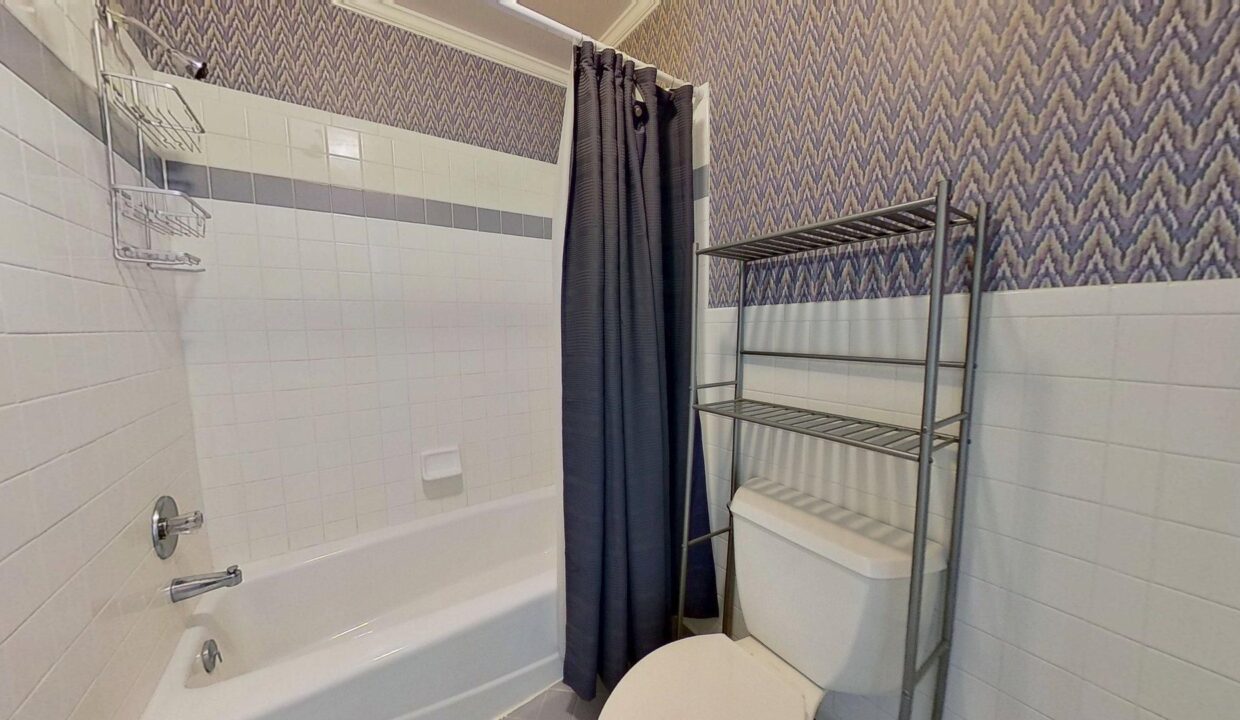 5307-Pondfield-Dr-Greensboro-NC-27410-22