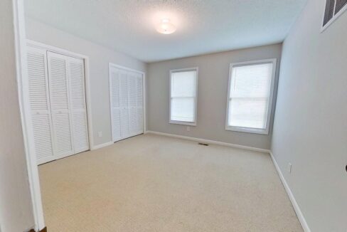 5307-Pondfield-Dr-Greensboro-NC-27410-23