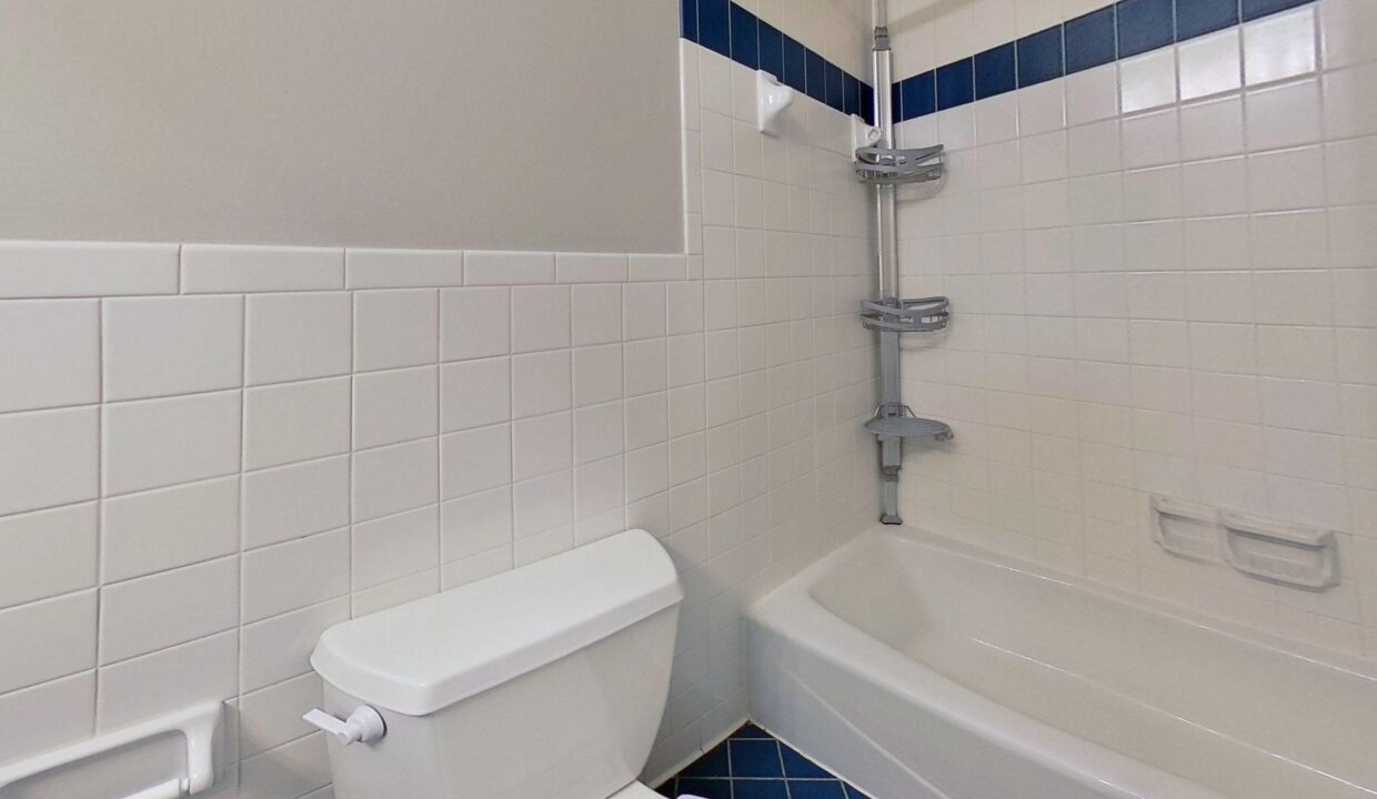 5307-Pondfield-Dr-Greensboro-NC-27410-30