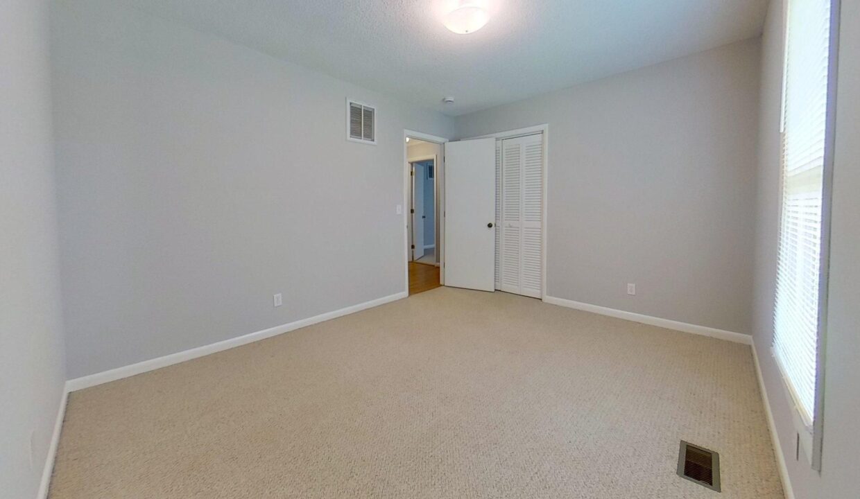 5307-Pondfield-Dr-Greensboro-NC-27410-33