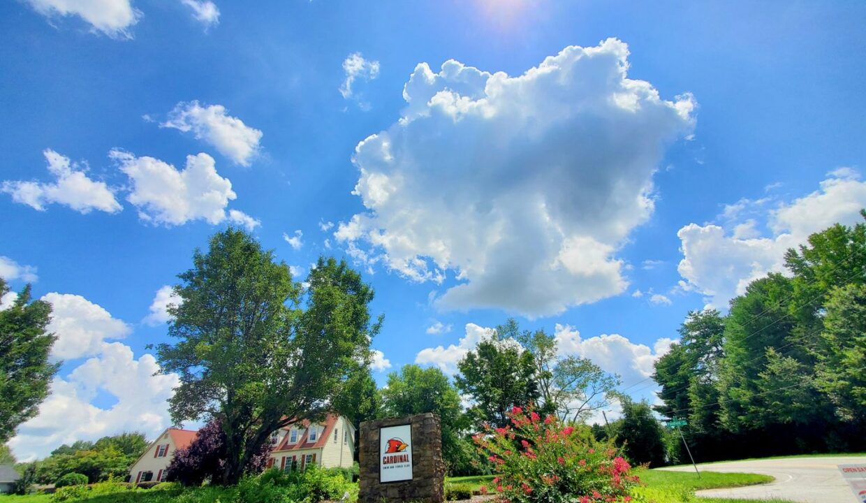 5307-Pondfield-Dr-Greensboro-NC-27410-34
