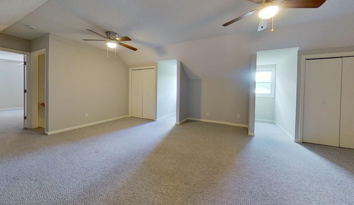 5307-Pondfield-Dr-Greensboro-NC-27410-5