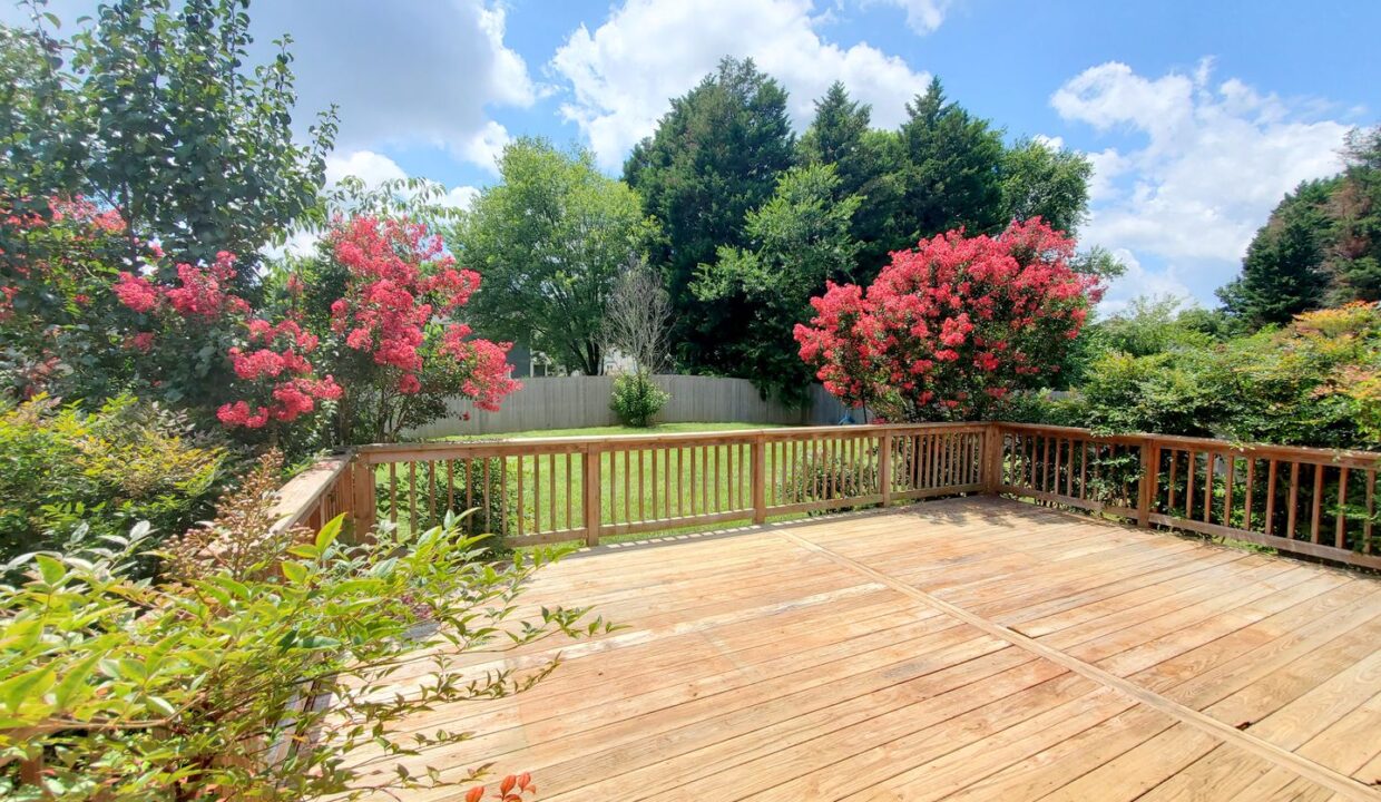5307-Pondfield-Dr-Greensboro-NC-27410-6