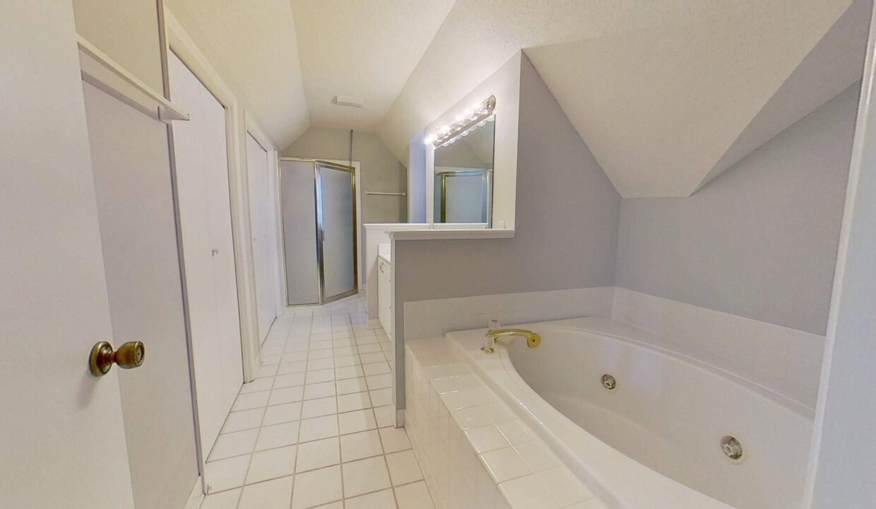 5307-Pondfield-Dr-Greensboro-NC-27410-9