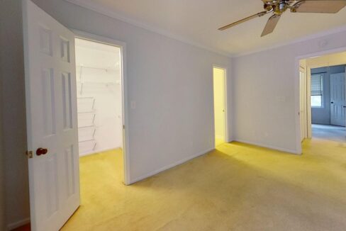 5622-Darrow-Dr-Raleigh-NC-27612-22