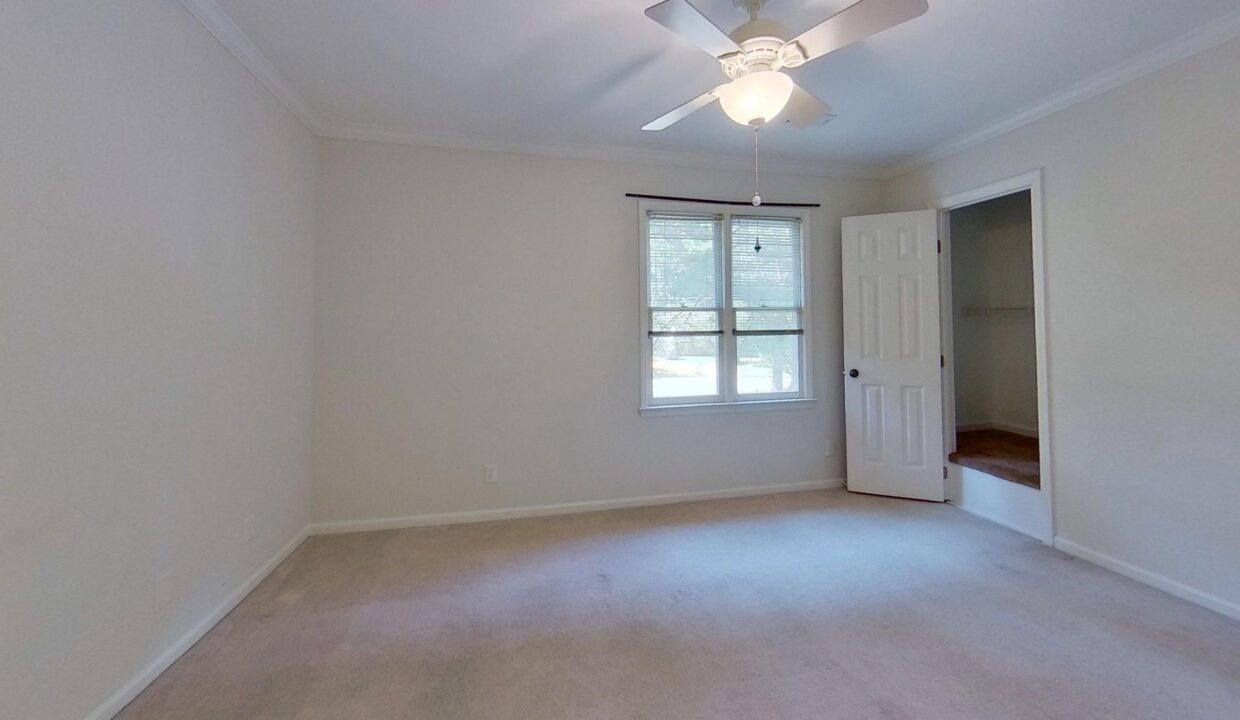 5622-Darrow-Dr-Raleigh-NC-27612-27