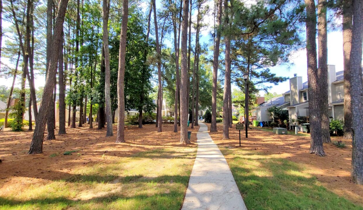 5622-Darrow-Dr-Raleigh-NC-27612-5