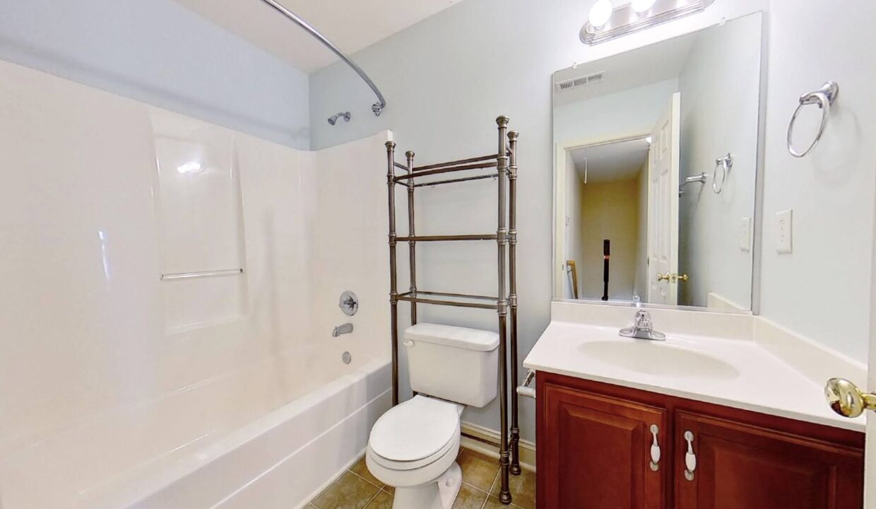 5808-Chesridge-Ln-Pfafftown-NC-27040-11