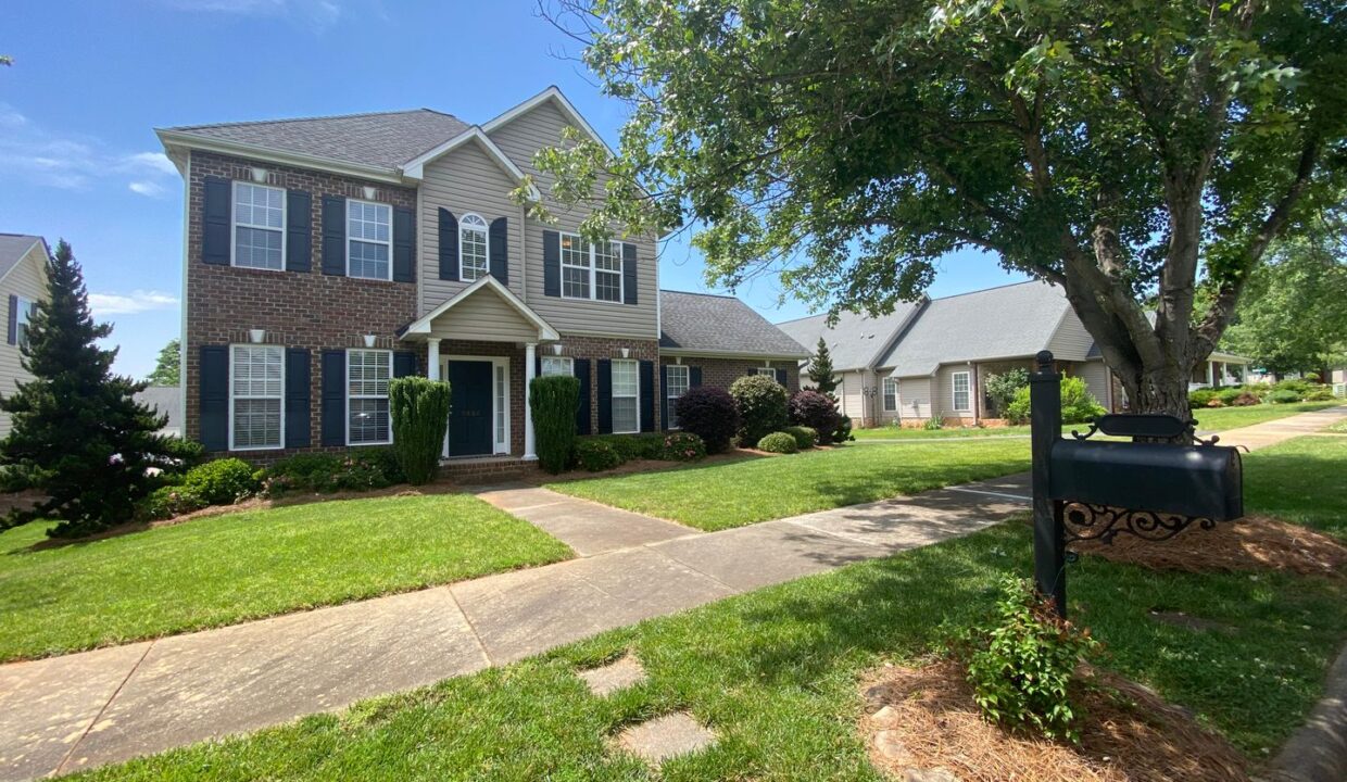 5808-Chesridge-Ln-Pfafftown-NC-27040-17