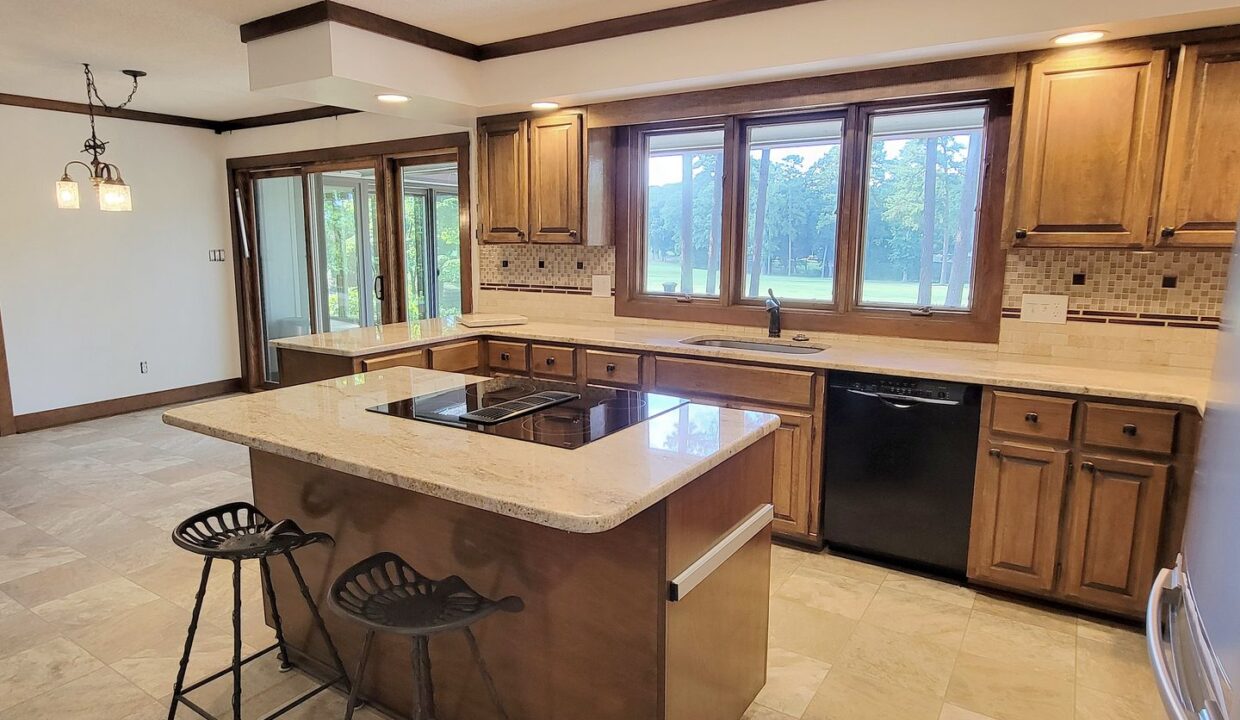 6829-Greystone-Dr-Raleigh-NC-27615-31
